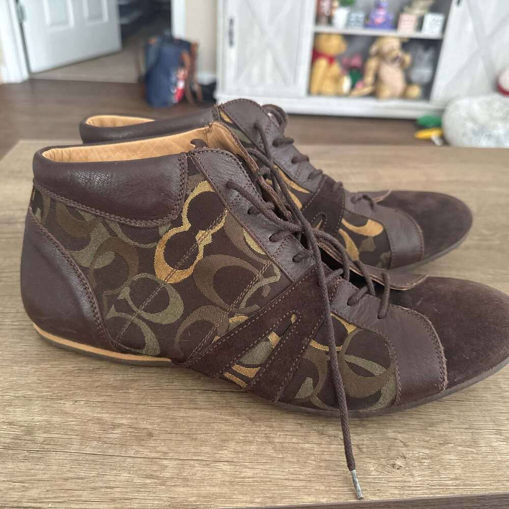 Coach high top sneakers brown Size 11